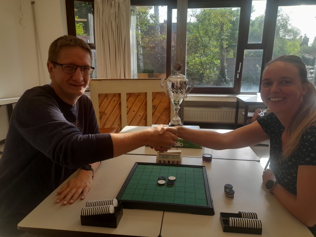 Nick Reunes, Nadja De Moor en Wout Schotte nieuwe Belgische kampioenen (in toernooi gedomineerd door Roel Hobo)